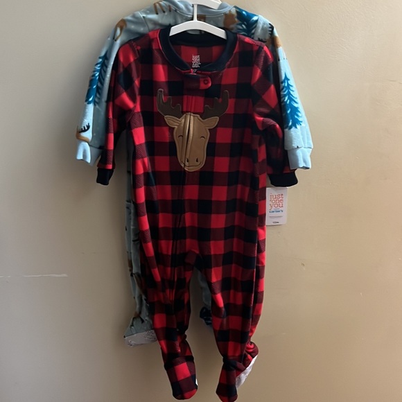 12 mo Christmas footie pajamas - Picture 2 of 2